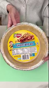 Easy no-bake lemon pie everyone loves