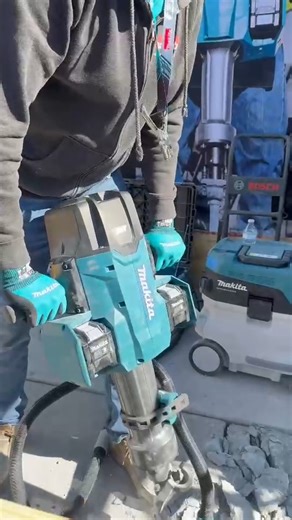 4.9K views · 79 reactions | Take another look at the 80V max (40V max X2) XGT® 70 lb. Breaker Hammer (GMH04PL) from the Makita booth at @worldofconcreteshow. It delivers 53.7 ft. lbs./72.8 joules of impact energy, faster r breaking than corded, and is the most powerful cordless breaker in its class. #makitausa #makitatools #makitaxgt #makitaworldofconcrete2025 | Makita Tools USA | Facebook