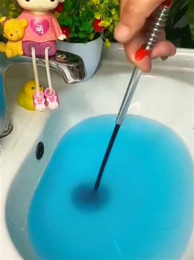 Effective Drain Cleaning with 160CM Spring Pipe Dredging Tools