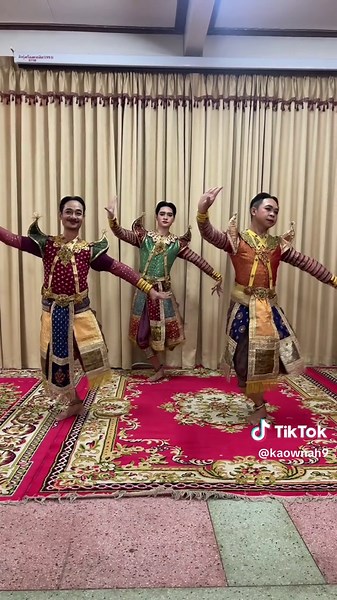 Traditional Dance Performance by Three Dancers