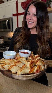 Why take 'n' bake is better? Because only with Papa Murphy's can you hack your pizza to make the perfect holiday dinner apps!​ | Papa Murphy's Pizza