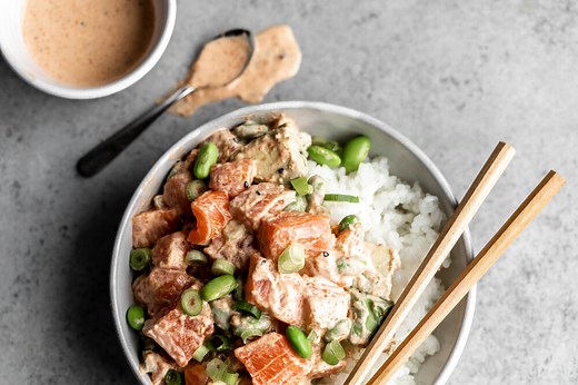 Salmon Poké with Creamy Togarashi Sauce
