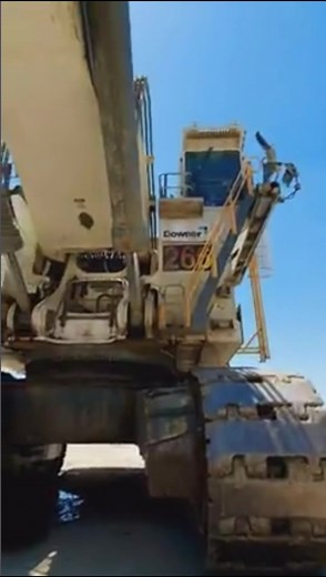 Leibherr 9800: The World's Largest Mining Excavator