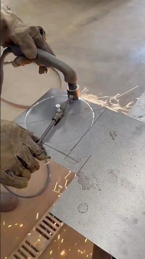 Plasma cutter circle guide. #fabrication #custom #hypertherm #welding #cutting #plasmacutting