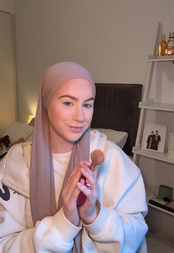 If anyone else is struggling with their diabetes please don’t be afraid to message me, my dms are always open🤍 Products used: @Charlotte Tilbury Airbrush Flawless Foundation, Contour Wand, Beautifuk Skin SunKissed Glow Bronzer @HNB Cosmetics Soft Focus Airbrush Concealer @Benefit Cosmetics Hoola Lite Bronzer @Glowe Beauty Liquid Blush @Huda Beauty Easy Bake Loose Powder #fyp #foryou #viral #relatable #storytime