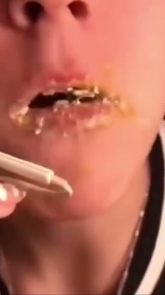 CRUNCH Overload! Girl Eats SUPER Crunchy Clay 🍽️ | #ASMR #Pika Vibes | Satisfying Sounds