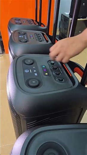 power off All JBL Bluetooth speaker 🔇🔊 ultimate party Box #jbl #jblheadphones #jblspeaker