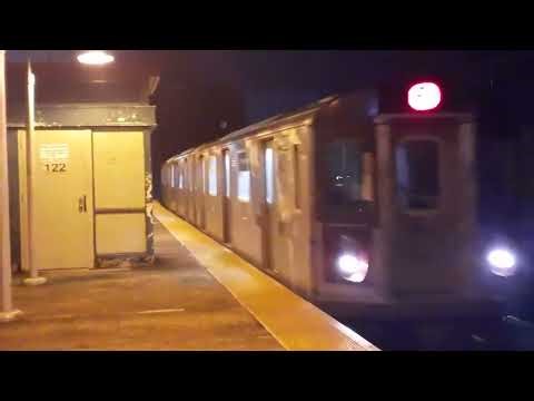 (Late night) R142 2 train arriving at West farms Square