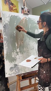 12K views · 274 reactions | ✨End of Year Sale ✨ on any programs on RossoArtSchool — starts today !! Enrol now and get up to 35% off . Learn my method, from realist portraiture to mixed media abstraction . At your own pace. Find out via the link in bio Save & share for more Thanks  Ps. Keep an eye for my next reels, working on a few new pieces ! . . . . #artstudent #artworkshop #portraitart #learntopaint #abstractfigurative @rossoartschool | Rosso Emerald Crimson | Facebook