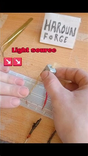 I Made a Motor Turn ON with Light 😳☀️ (No Arduino!) #diyelectronics #arduino #dcmotor #circuit
