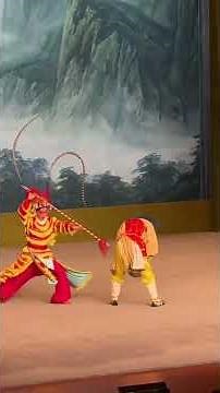 Beijing Opera's Dapeng with Golden Wings: Zhu Lingyu's Majestic Performance