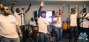 Go-Go Music Pocket vs Socket