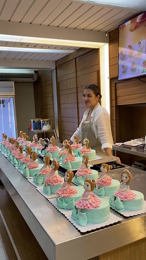 Never stop learning because life never stops teaching.✨ Thank you so much Ms. Jea Rose Jaldo Alvida - Gecale @Taste of Eros by Jea and The Maya Kitchen 🩷 Basic Fondant 3D Figure Making 101 🤙🏻 #TasteofEros #tasteoferosworkshop #3dfiguremaking