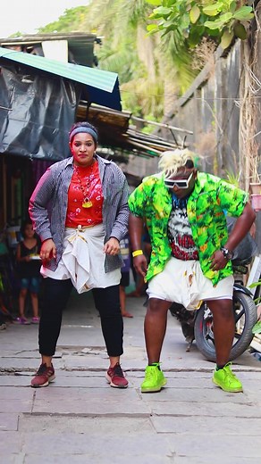 643K views · 10K reactions | Hip hop in south Indian rowdy look | #dance #soithindialook #rajanaidu #husbandandwifeteam #facebookreels | Rajendran Venkateshan Naidu | Facebook