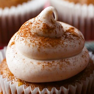 7.2M views · 3.9K reactions | Obsessed with apple cider? You'll need to try these two recipes. FULL RECIPES: https://tasty.co/compilation/homemade-apple-cider-and-apple-cider-cupcakes | Tasty | Facebook