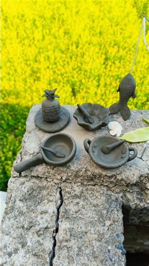 diy mini clay kitchen set , #clay #creativeclayideas #claycookware #art #claykitchenset #clayart