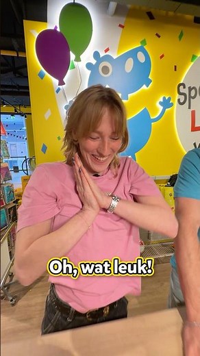 Is Jordi écht BETER IN SPELLETJES? 🤔 DOG PILE Battle! #intertoys