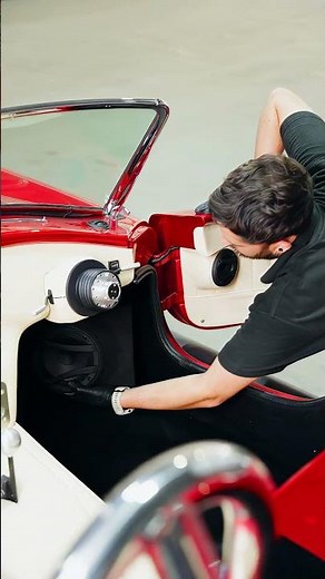 Cambridge Car Audio | Audison Tweeter, Midrange & Woofer Install in Cobra | Sound System Upgrade