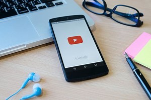 5 Cara Download Playlist YouTube Tanpa Aplikasi dan Pakai Aplikasi - Sonora.id