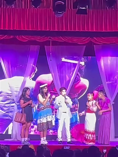 မြန်မာ့ရိုးရာ ဇာတ်သဘင်အနုပညာနဲ့အတူ ရွှေပြည်နန်း သနပ်ခါးရဲ့ အလှတရားကို စမ်းရေမိုး အဖွဲ့သားများက ပျော်ရွှင်စရာ ဟာသလေးတွေနဲ့ ပေါင်းစပ်ပြီး ဖျော်ဖြေတင်ဆက်ထားပါတယ်။ 🎭✨ #ShwePyiNann #စမ်းရေမိုး #fyp