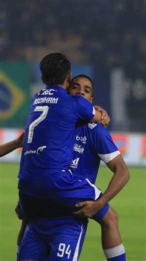 BRI Super League on Instagram: "Tendangan 🚀 @uilliambarros94 #BRISuperLeague #BRImo #KKBBRI #kreditBRIguna #20252026 #SelectedGoal 🏦 BRI merupakan peserta penjaminan LPS, serta berizin dan diawasi Otoritas Jasa Keuangan & Bank Indonesia."