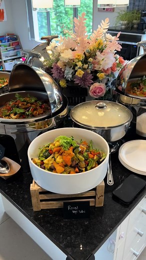 Festive Buffet Setup for Christmas Family Gathering