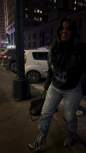 #Clock_It🔥👌🏽Gametime! Chrissy Lampkiins Style Evolution….. #loveandhiphopnewyork!🌸