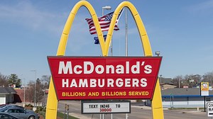 This is what McDonald's menu looked like in the 1980s