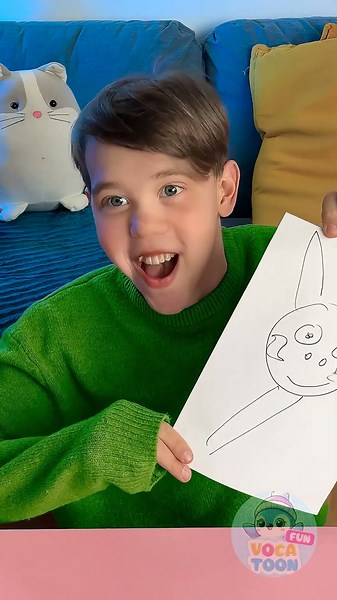 Create a Playful Giraffe Craft to Share with Friends! 🦒✨