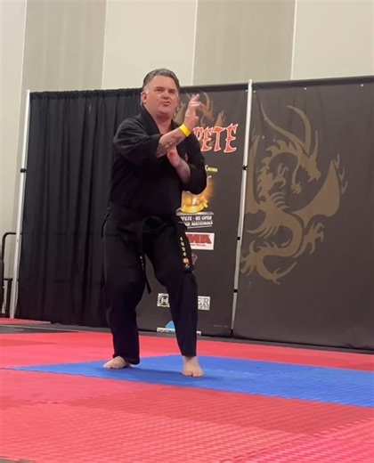 122K views · 1.4K reactions | American Kenpo Karate Self Defense Black Belt Short Form #kenpo #karate #edparker #martialarts #selfdefense #competekarate | Point Fighter Live | Facebook