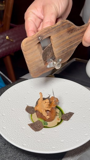 Truffle Beignet! 🤤👌🏼 Savory beignet with truffle sauce, shiitake mushrooms, and smoke onion crisp. | Foody Fetish