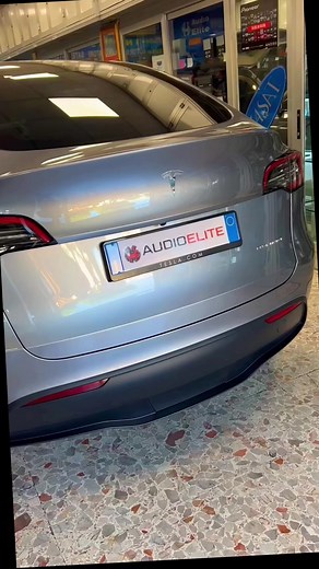 1.7K views | model tesla y dashboard ed ambientlight #audioelite #teslamidely #tesla #ambientlight | Audio Elite | Facebook