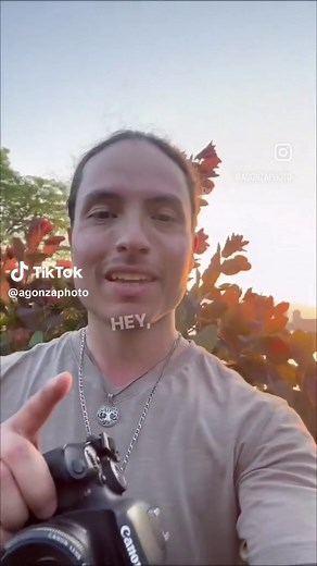 Budget photography. Watch how I use a $200 camera (Canon t3i rebel) to take stunning portraits. Camera Settings: Iso 100 SS 1/200 F1.8 . . . . . #nycphoto #budgetphotography #learnphotography #photographylessons #canont3irebel #nycportraitphotographer #goldenhourportraits