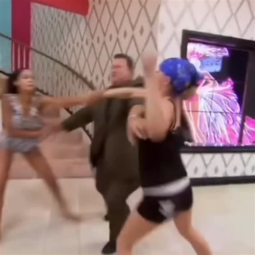 bad girls club ✵ on Instagram: "Camilla v. Amy !🤿 - - - - #realitytv #reality #girlfights #explore #fights #girlfight #bgc #badgirlsclub #bgc1 #bgc2 #bgc3 #bgc4 #bgc5 #bgc6 #bgc7 #bgc8 #bgc9 #bgc10 #bgc11 #bgasb1 #bgasb2 #bgc12 #bgc13 #bgc14 #bgc15 #bgc16 #bgc17 #lovegames"