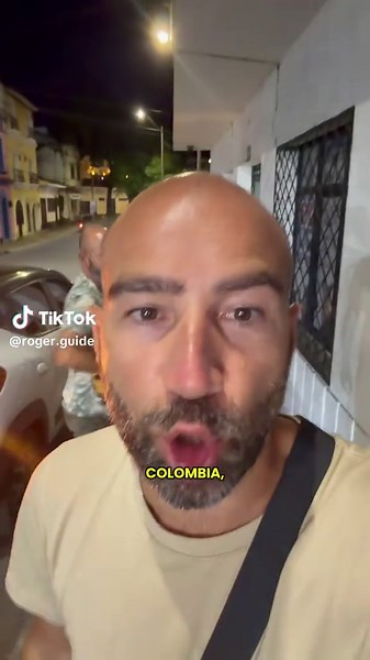 O Uber é ilegal na Colômbia... Mas funciona desta forma #colombia #dicas #viagem