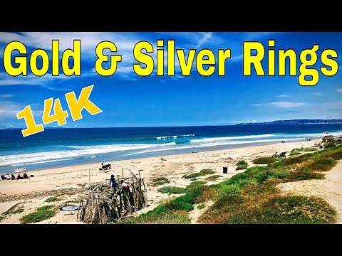 Beach Metal Detecting finds Gold & Silver Rings 😱