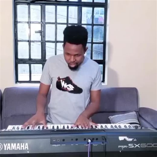 Levi Pro on Instagram: "Levi Pro – Seben Vibes"