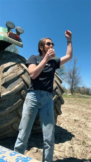 On my last field for chisel plowing! Happy Monday!!! | NyFarm Girl