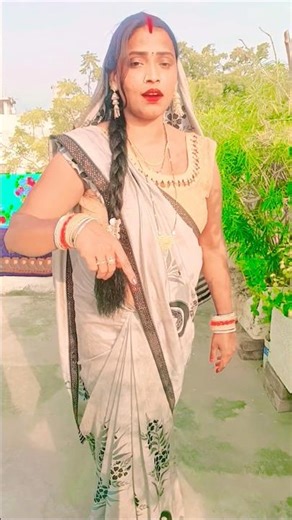 😅Originally priced around $1.5 million, the Mercedes CLR GTR is considered oneof the most exclusive🥰