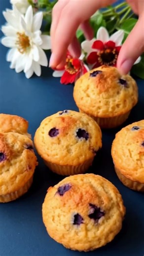 Soft & Fluffy Blueberry Banana Muffins Recipe | Easy Homemade Muffins in Minutes #recipe #food