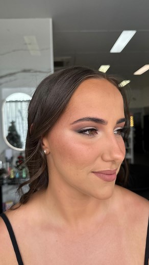 22 reactions | The gorgeous Devon for her uni graduation ‍ Makeup by Teena #themakeupmirror | The Makeup Mirror | Facebook