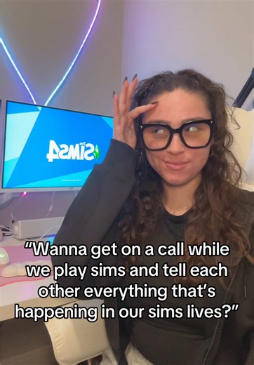 Join the Fun: Chatting While Playing Sims 4