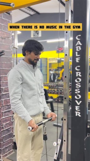 ρяα∂єєρ_$ämûêł 💕 on Instagram: "No caption🤐 #tamil #trendingreels #funny #friends #viral"