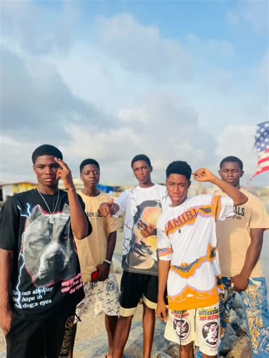 Street code (@street.code2062)’s videos with original sound - LYRICS_STREET🎶🎧🤌🏽😋