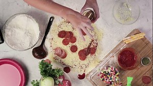 996K views · 1K shares | ¿Qué tal te caería una pizza ahorita? ¡Esta receta de las #TMNT se ve GENIAL!  | Nickelodeon en Español | Facebook