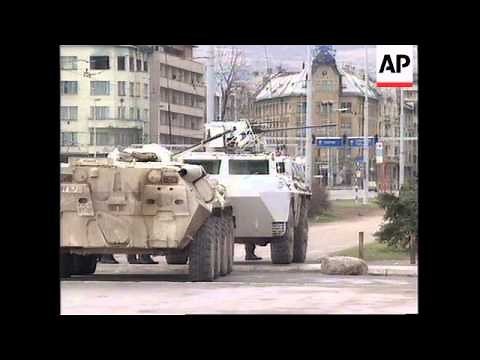 BOSNIA: SARAJEVO: SERB SNIPERS TARGET CIVILIANS