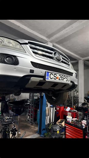 W164 inlocuire TCU Gen 3, programat pe masa Aici am expus una alta despre transmisia 722 Care v-ați pierdut cainii, luatii ca latra pe pagina mea.✌️ #MercedesBenz | Service cutii automate Caransebeș