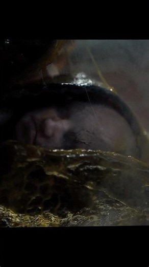 Terrifying Betrayal 💀 Humanoid Alien Devours Its Mother