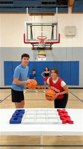 Basketball Tic Tac Toe! Bro vs Sis