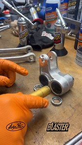 33K views · 697 reactions | Greasing @r_moto_perfected with @blasterproducts #yz250f ✊ Go to our LinkTree in profile for latest podcast, videos, stories & discount links. @ridedunlop @wisecopistoninc @prox_racing_parts @jepistons @fmf73 @decalworks @odi_moto @unifilter @worksconnection @rekluse_motorsports @cometicgasket @klotz1959 @motionpro @mxplastics @cardosystems @vintco_usa @blasterproducts #dirtbike #mx #yamaha #yamaha250 #motorcycle | Dirt Bike TV | Facebook